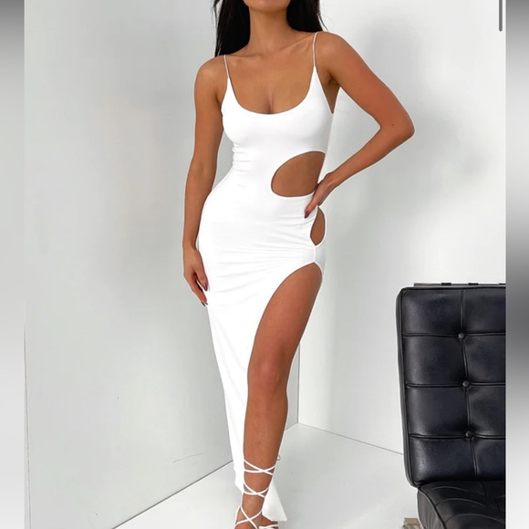 THATSSOFETCH White Rossa Maxi Dress - Picture 5 of 6